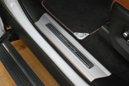 RANGE ROVER  AUTOBIOGRAPHY full