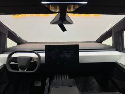 TESLA CYBERTURCK full